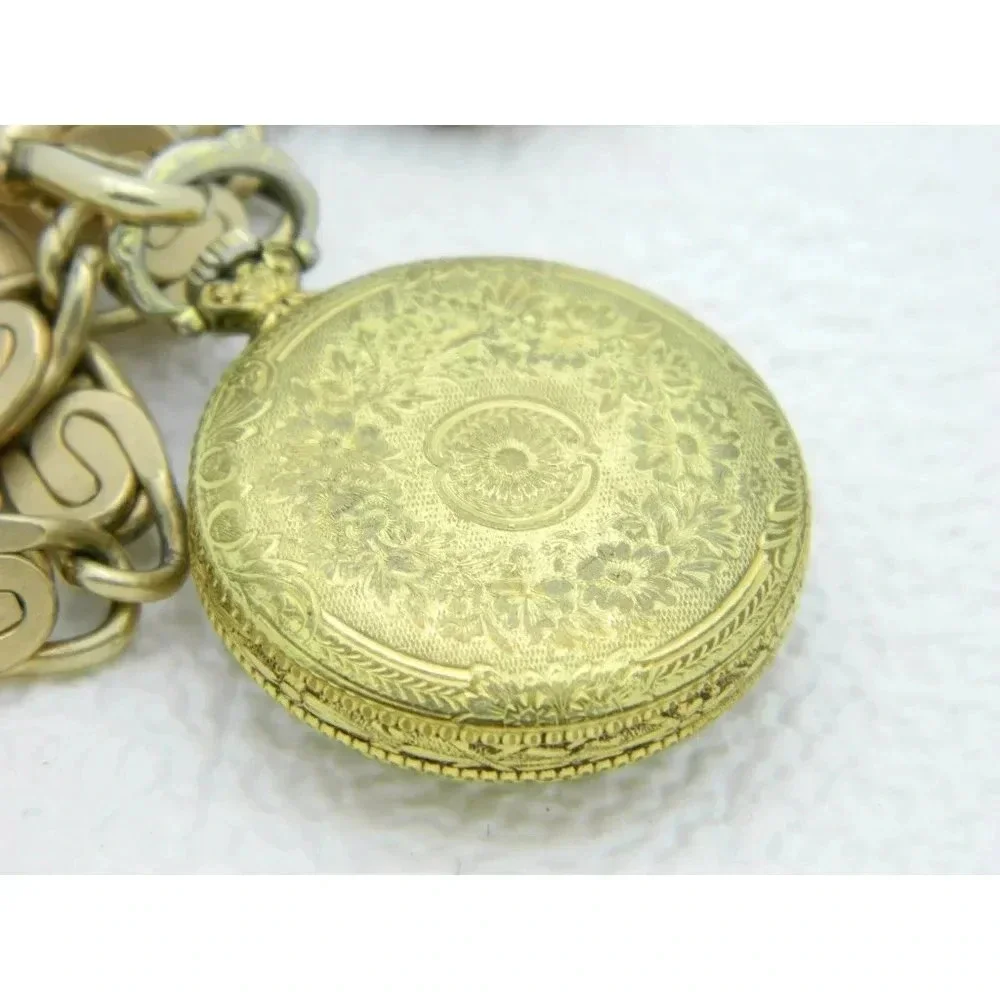 Vintage Cardow Art Nouveau Style Winding Swiss Made 17 Jewel Pocket Watch FOB